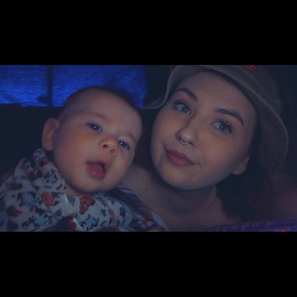 Meet your Posher, Shellby - Picture 4 of 6